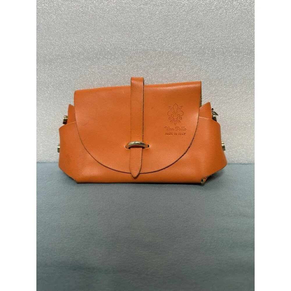 Beautiful Vera Pelle Italy Baby orange Leather Crossbody Bag, without strap